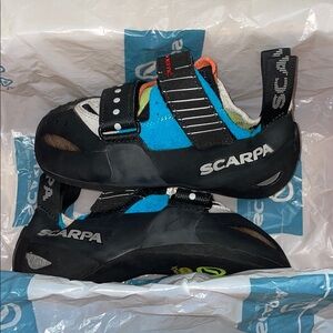 Scarpa Boostic Climbing Shoes - Cyan Spring